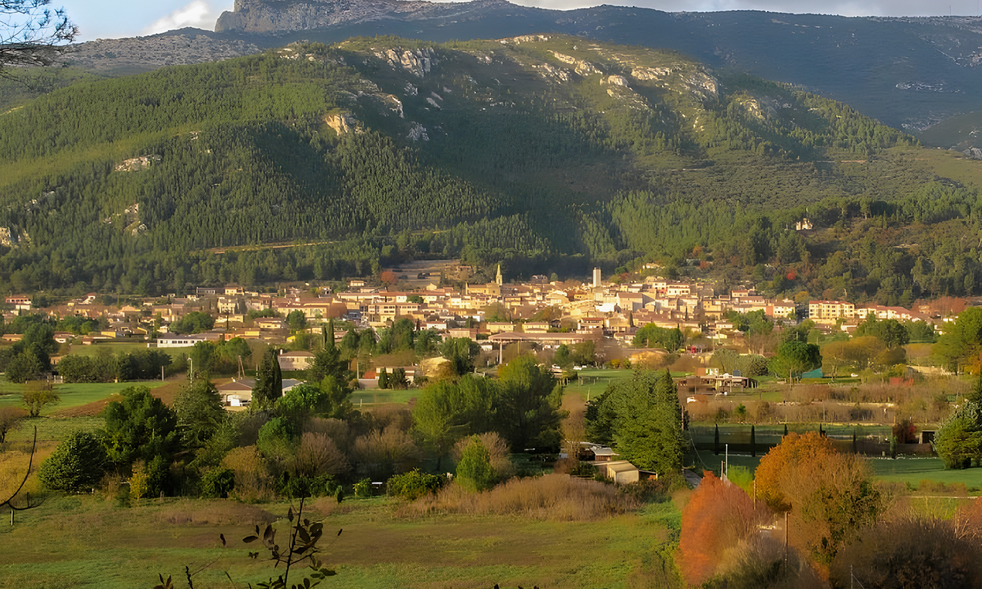 tourism cuges les pins