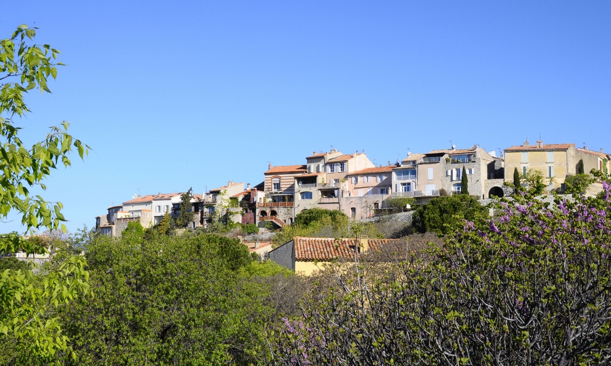 visit castellet