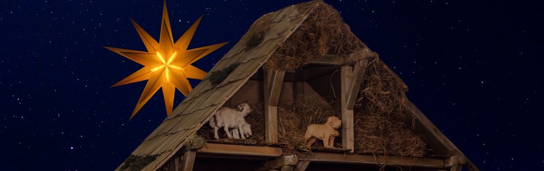 night creche at the Aubagne santon fair