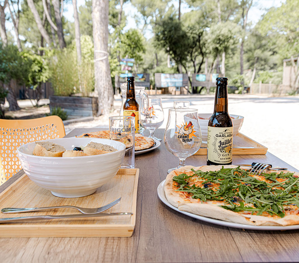 pizza emporter camping provence
