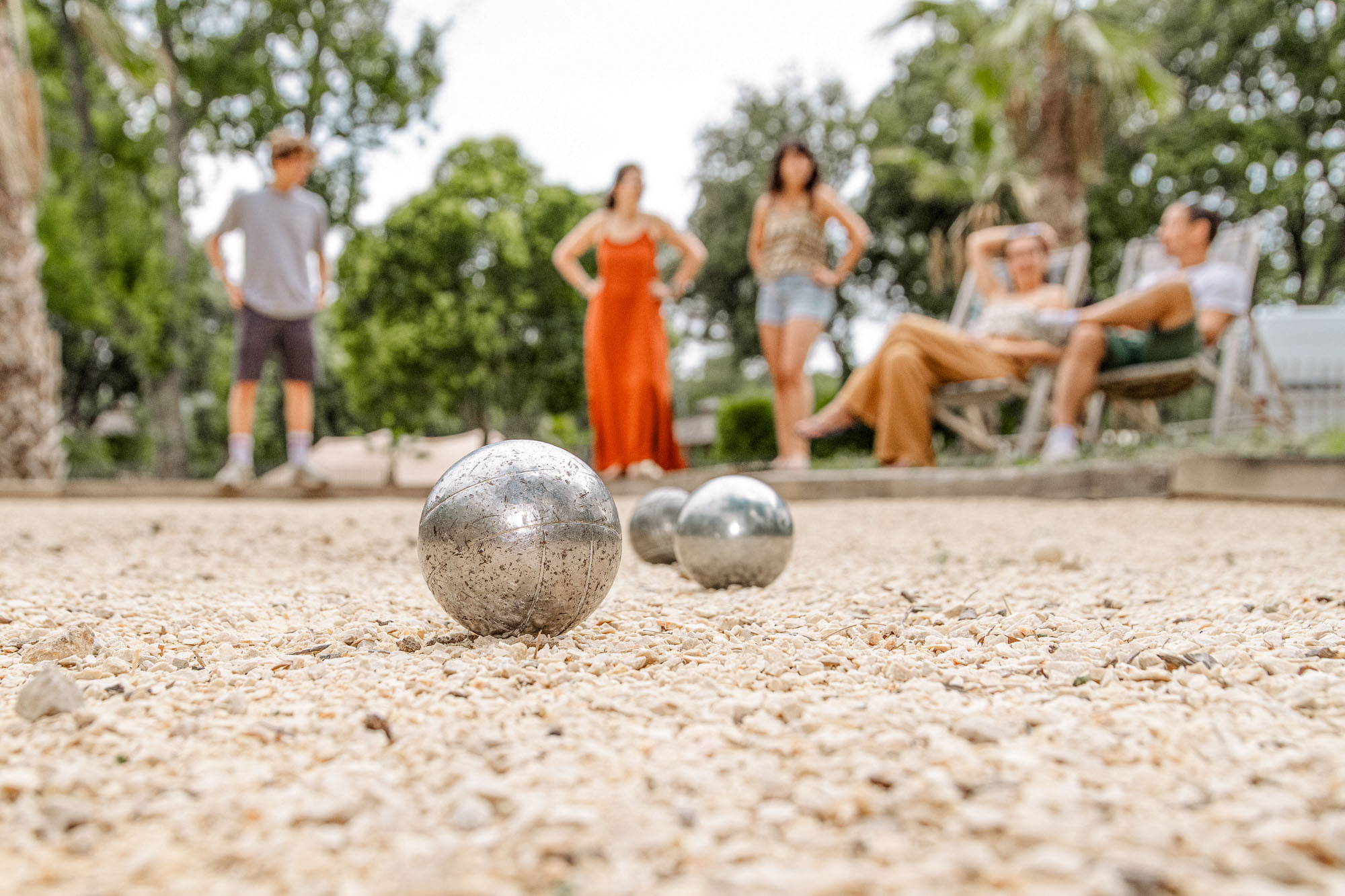 terrain petanque camping callanques