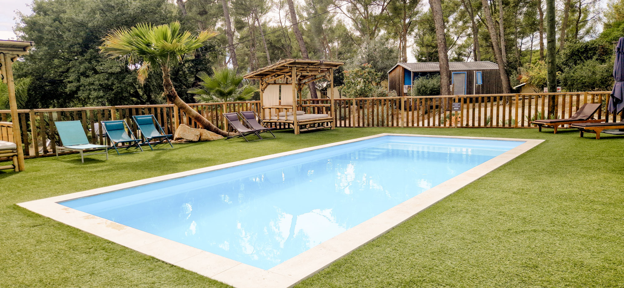 camping with pool marseille ()