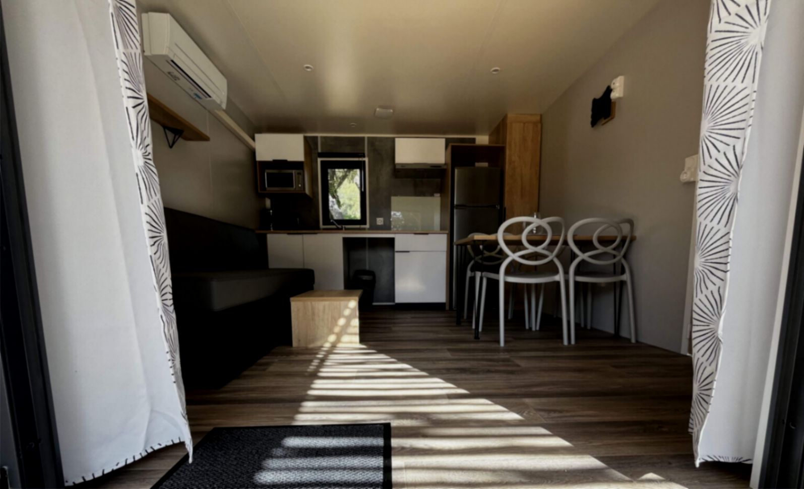 Premium Bungalow 2 bedrooms, 2 bathrooms 32m²